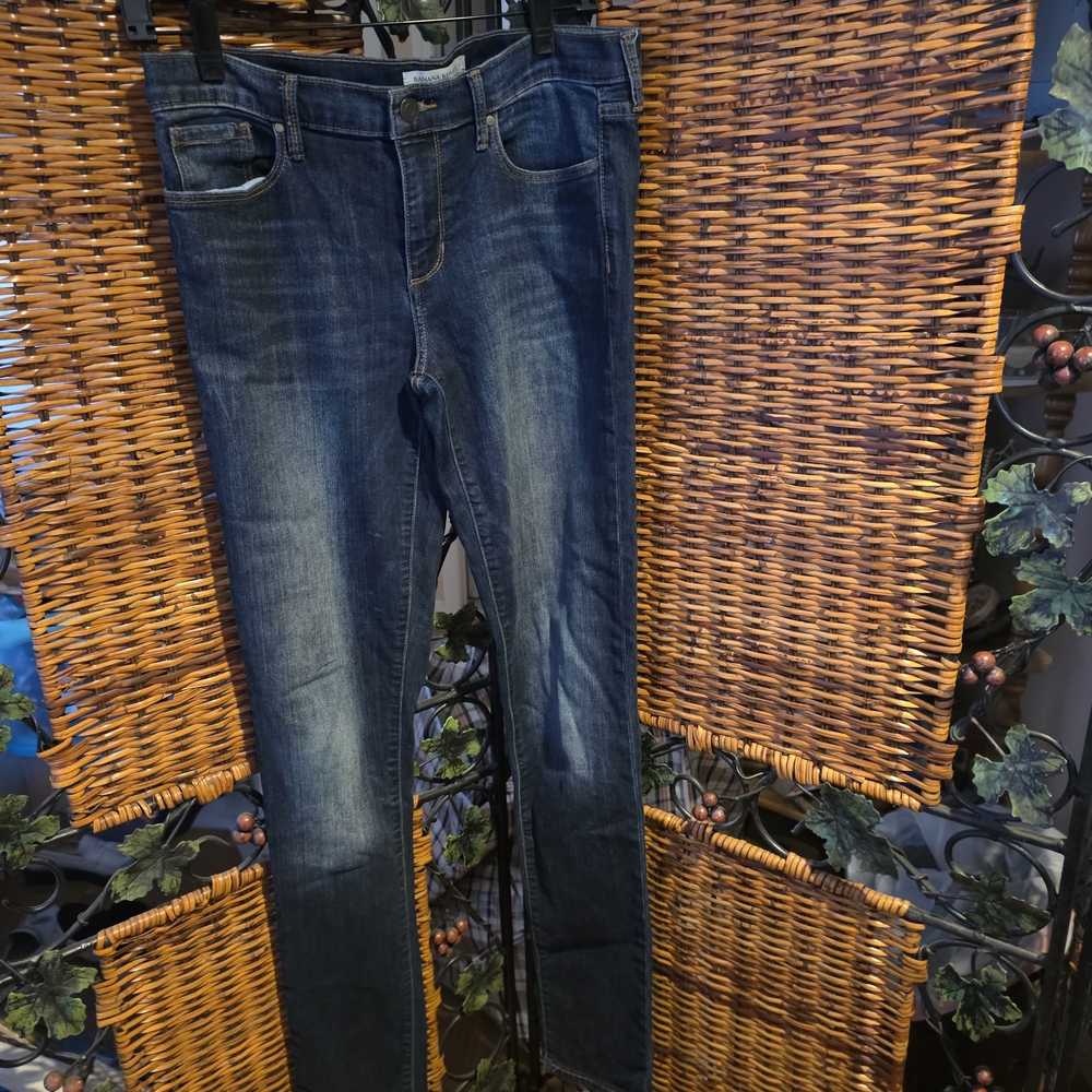 Banana Republic Women's Straight Leg Jeans - Dark Blue Wash